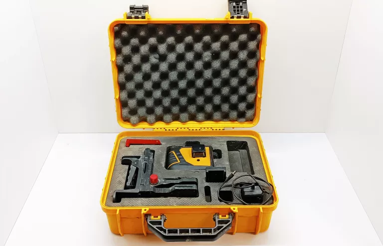 LASER KRZYŻOWY NIVEL SYSTEM CL3D