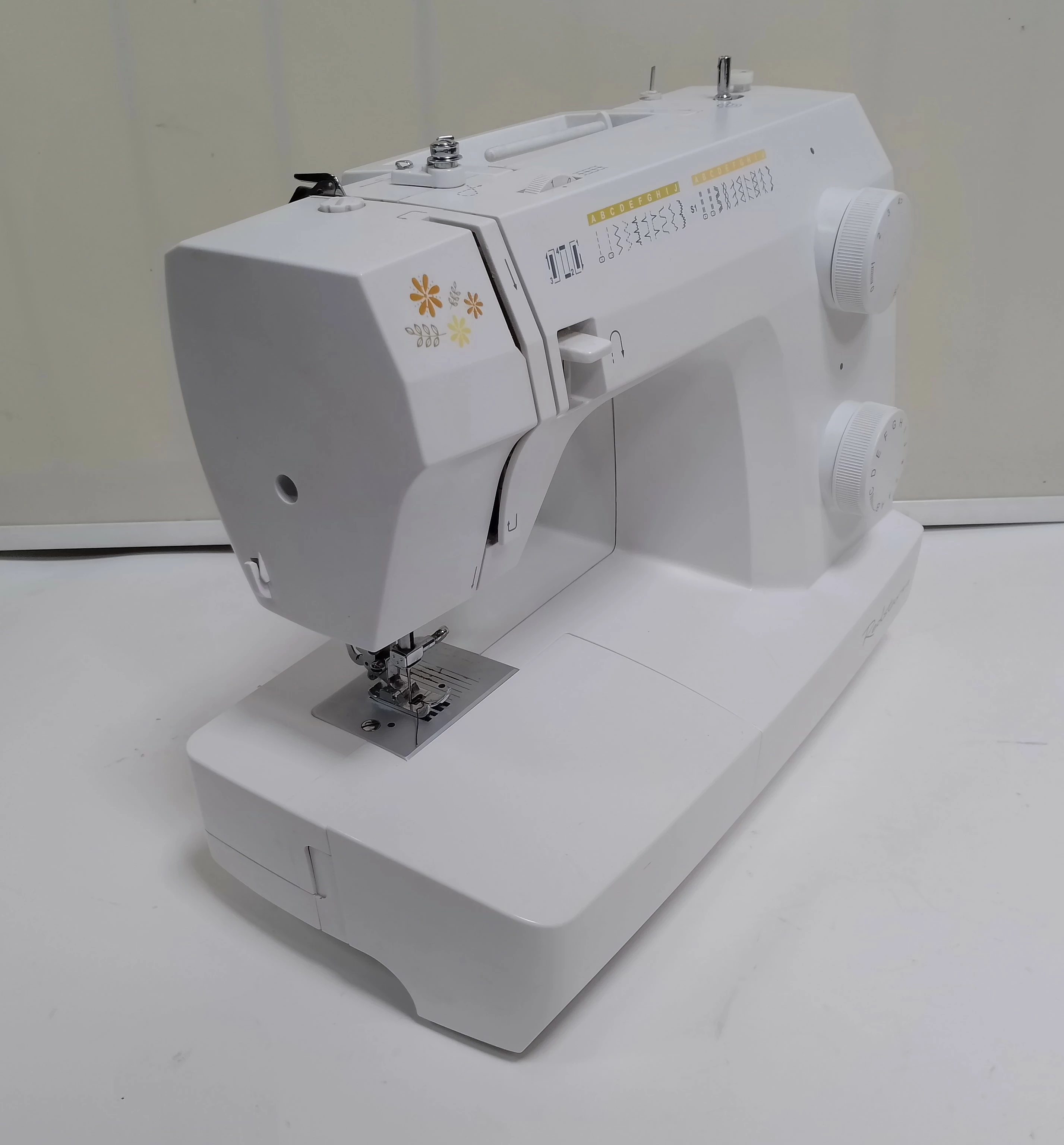 maszyna-do-szycia-redstar-r10-stan-uzywany