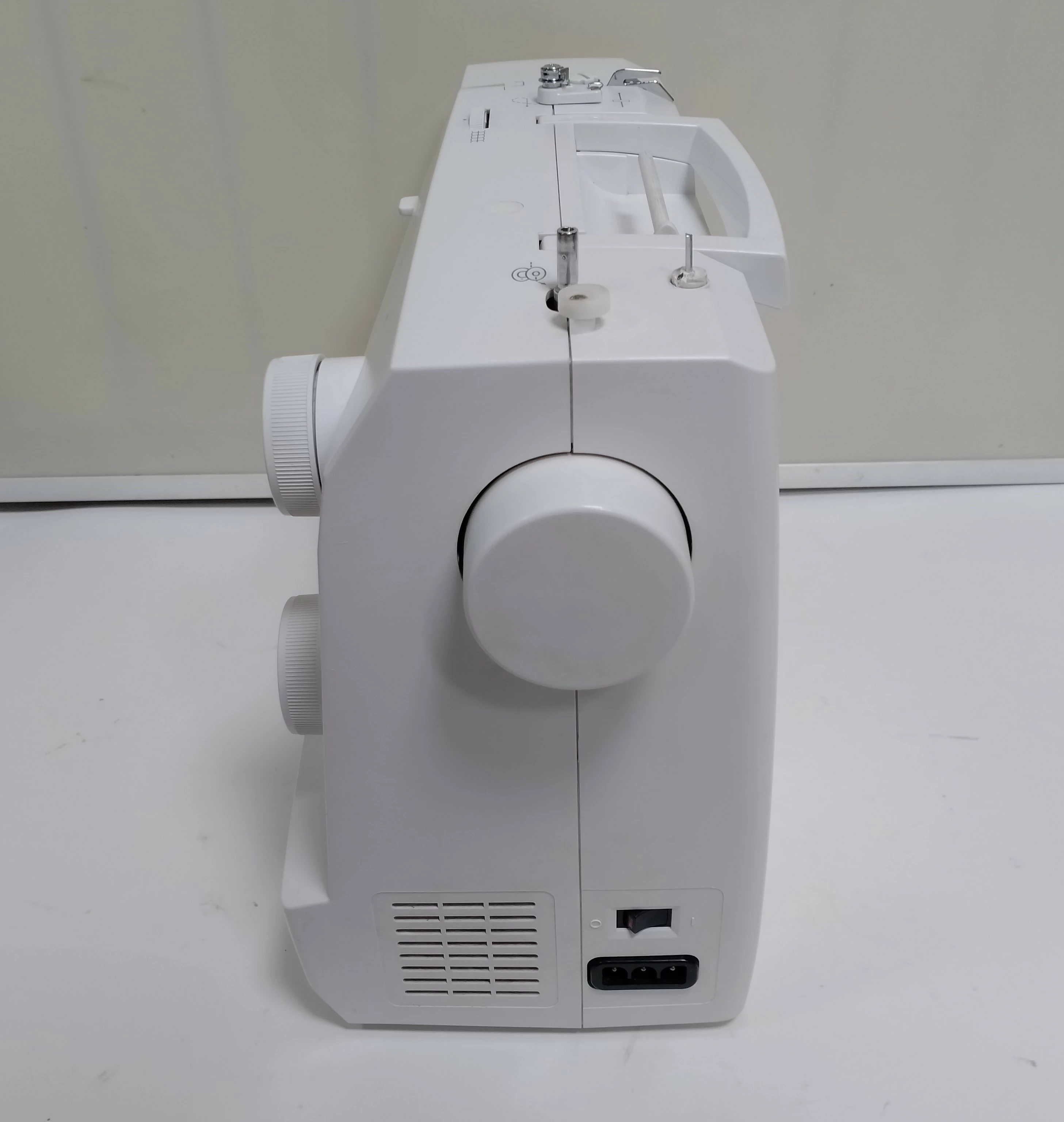 maszyna-do-szycia-redstar-r10-ean-gtin-5907690126193