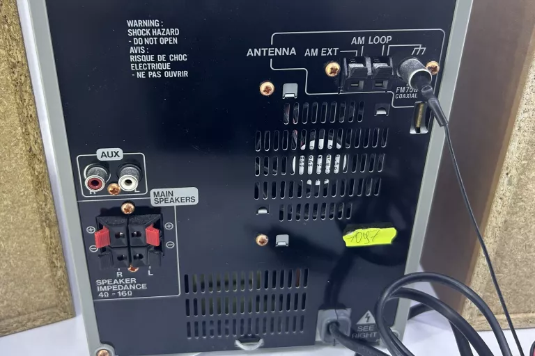 WIEŻA JVC UX-P400 PILOT