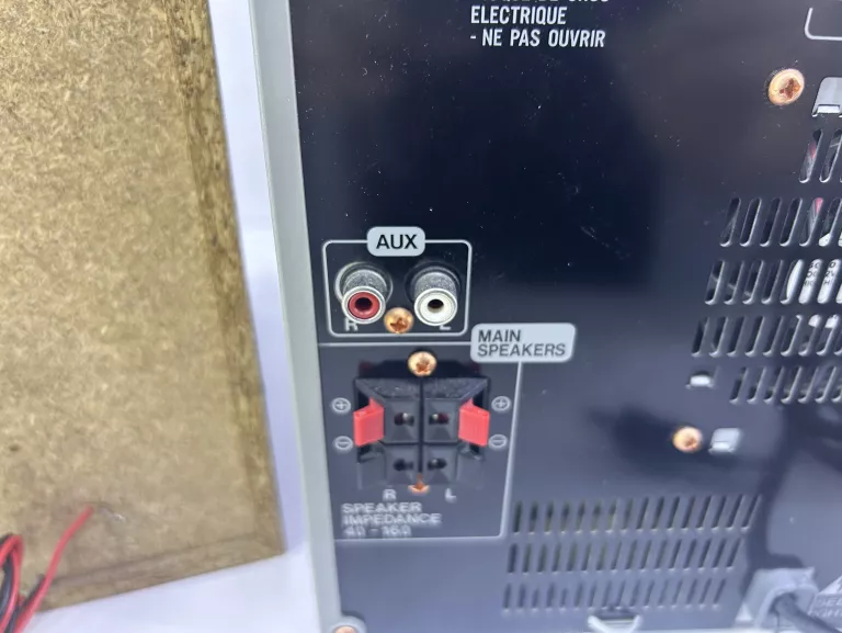 WIEŻA JVC UX-P400 PILOT