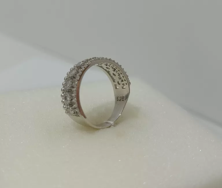 pr-925-pierscionek-obraczka-szeroka-cyrkonie-r15-stan-nowy