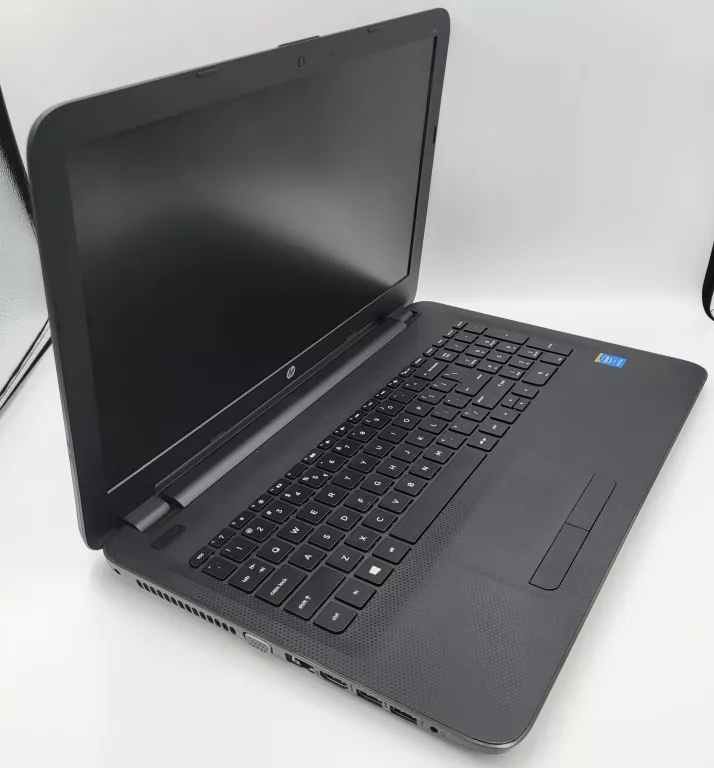LAPTOP HP 250 G4 4/500 GB 15,6"