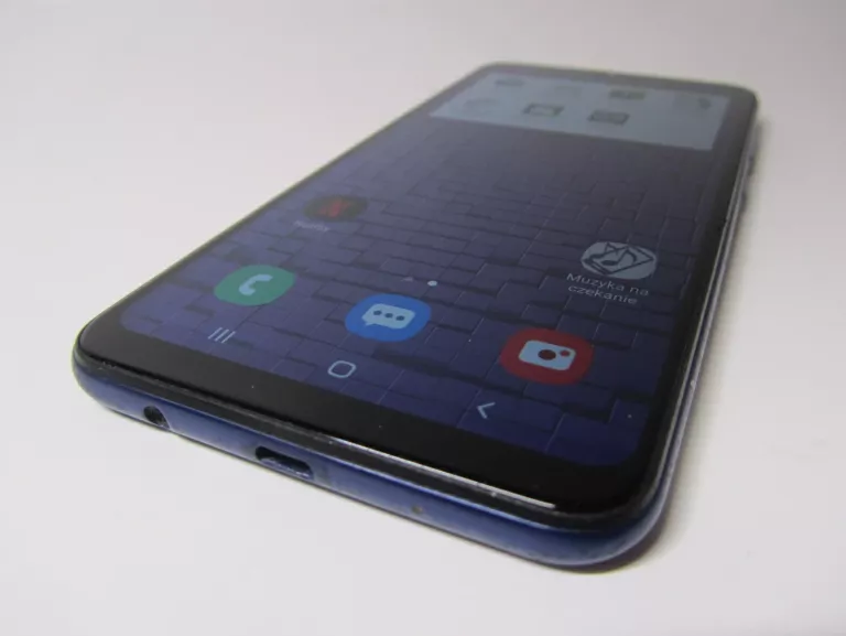 SAMSUNG GALAXY A10 2/32GB ZESTAW
