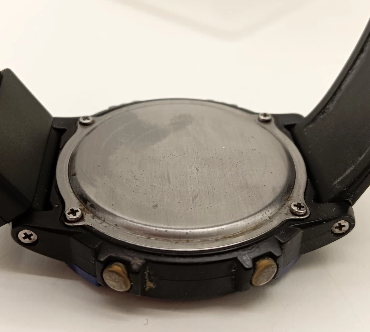 elektroniczny-zegarek-perfect-wr30m-ksztalt-koperty-okragla