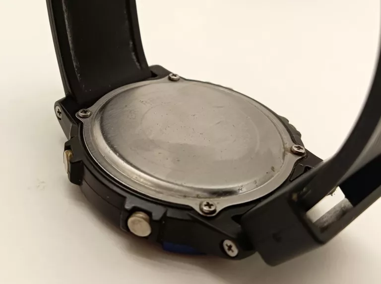 elektroniczny-zegarek-perfect-wr30m-material-paska-tworzywo-sztuczne