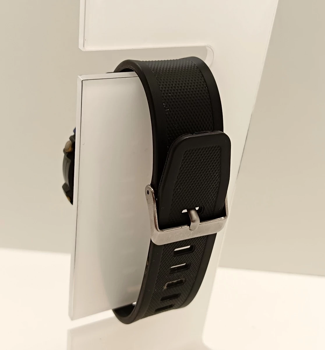 elektroniczny-zegarek-perfect-wr30m-styl-sportowy