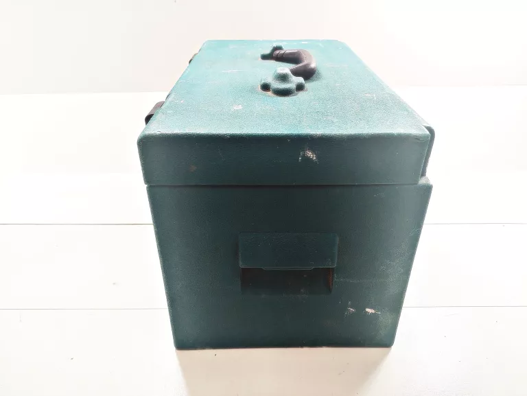 skrzynka-narzedziowa-makita-organizer-wkretarka-rodzaj-skrzynka-do-przenoszenia