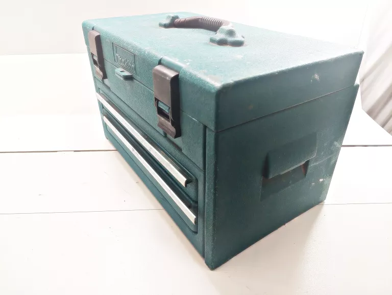 skrzynka-narzedziowa-makita-organizer-wkretarka-marka-makita