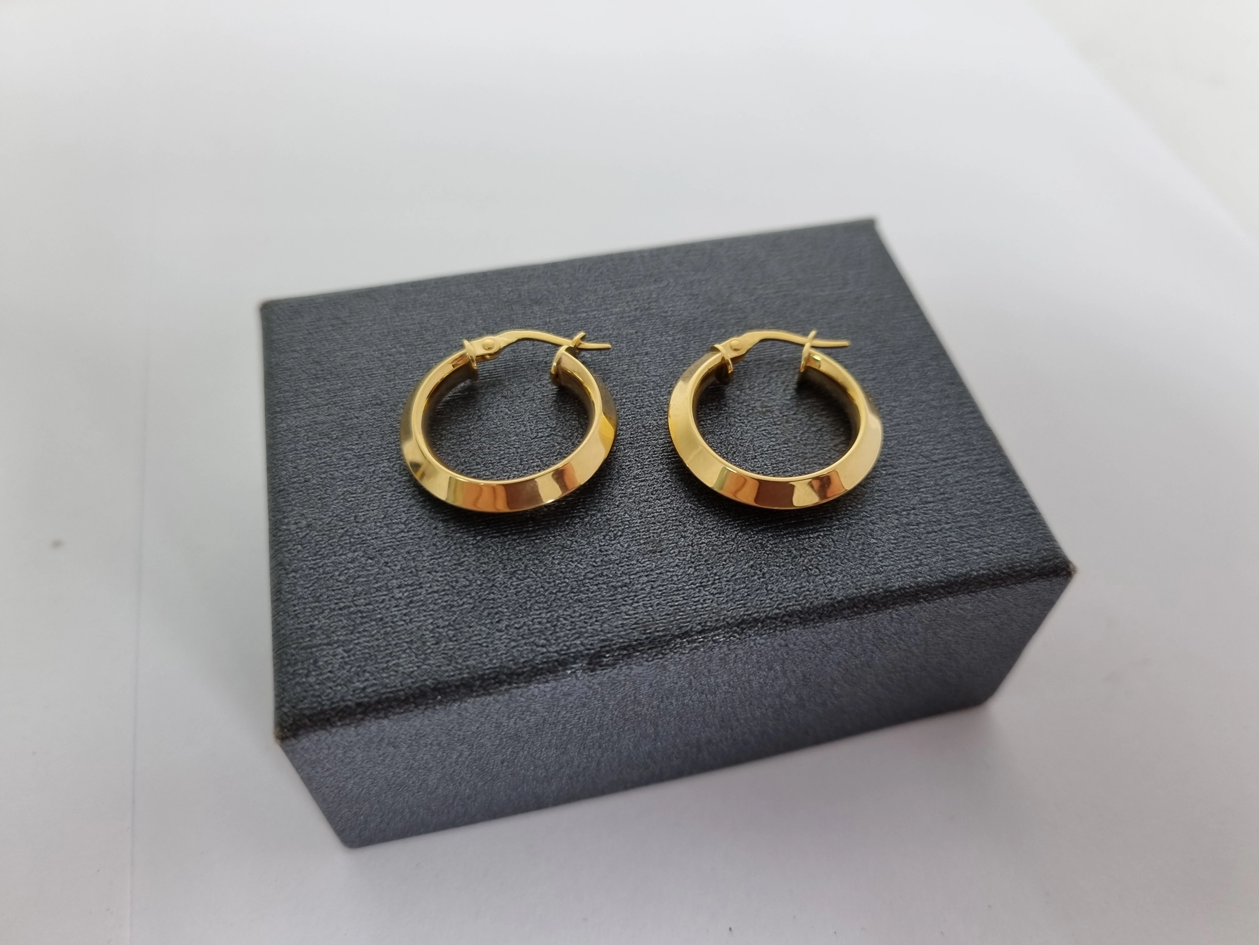 zlote-kolczyki-proba-585-alwojska-polskiego-71-olsztyn