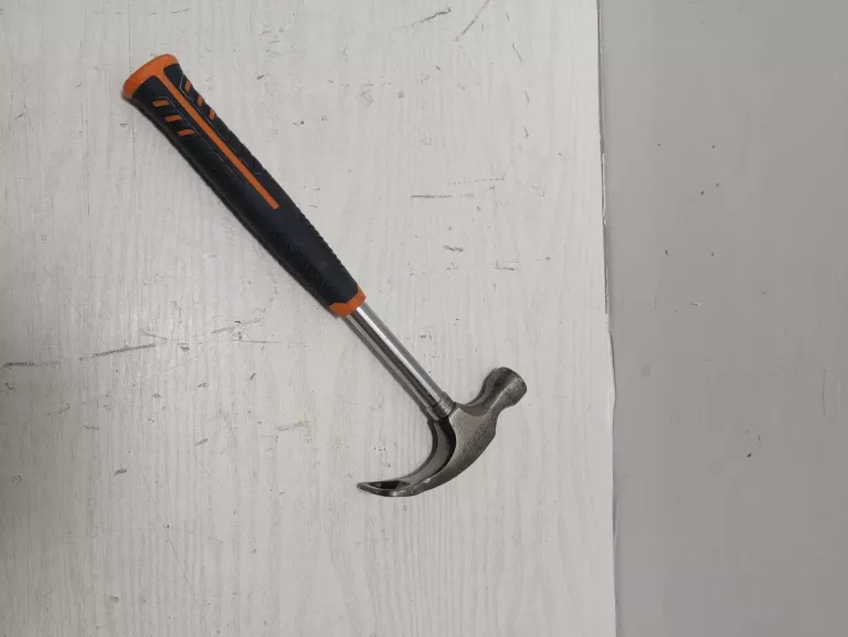 mlotek-obi-polecam-osiedle-kombatantow-7c-krakow