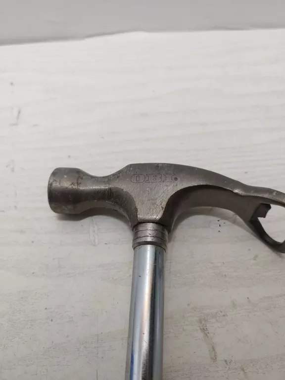 mlotek-obi-polecam-stan-uzywany