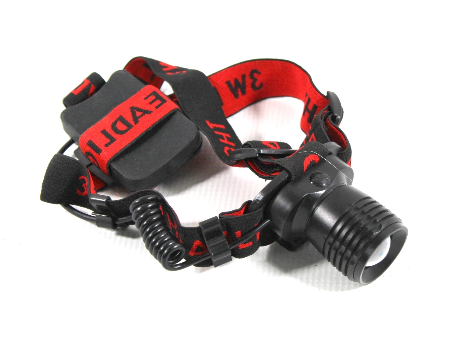 latarka-czolowa-z-regulacja-wiazki-swiatla-stan-uzywany