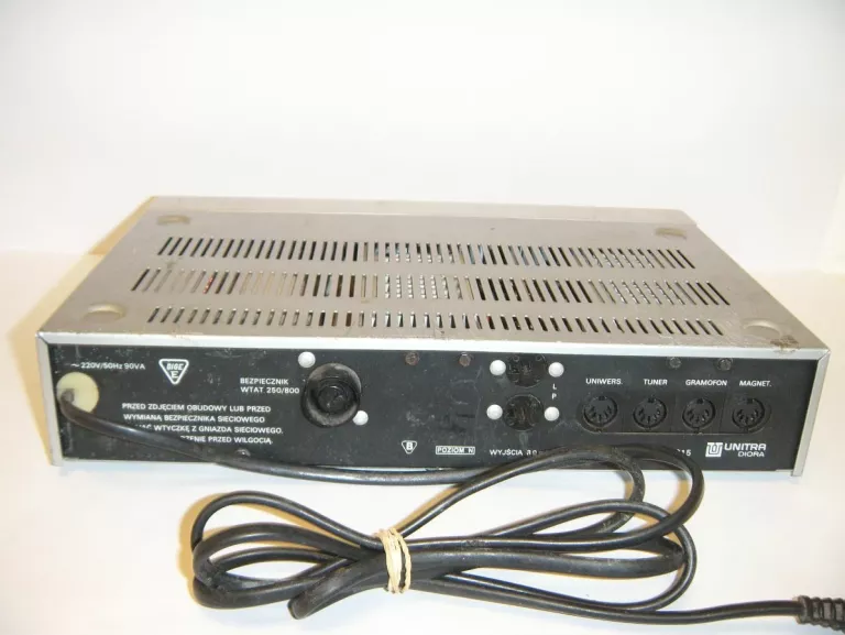 wzmacniacz-unitra-ws315-kolor-srebrny