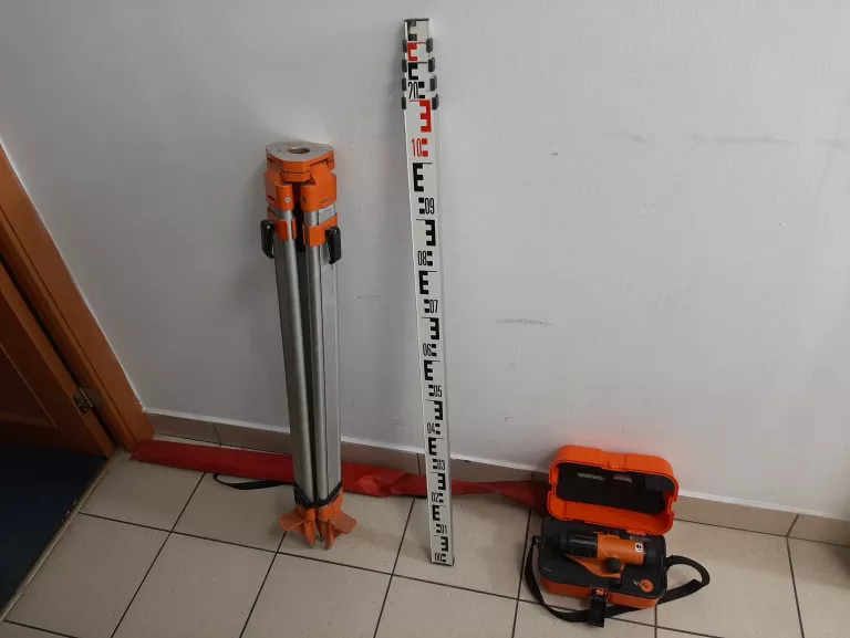 NIWELATOR OPTYCZNY NEDO E26 +STATYW +ŁATA