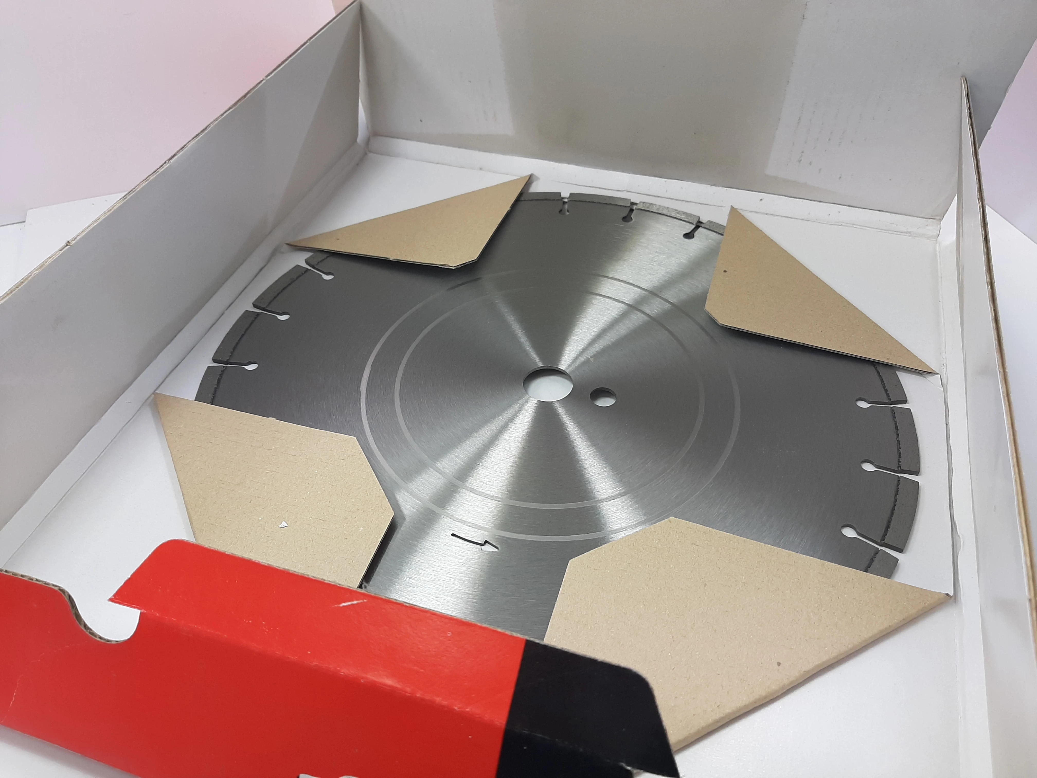 tarcza-do-betonu-hilti-ds-bw-350-c1lp-stan-uzywany