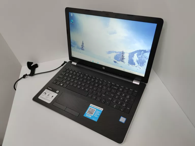 LAPTOP HP 15-BS062ST 1TB/6GB RAM/I3-7100U