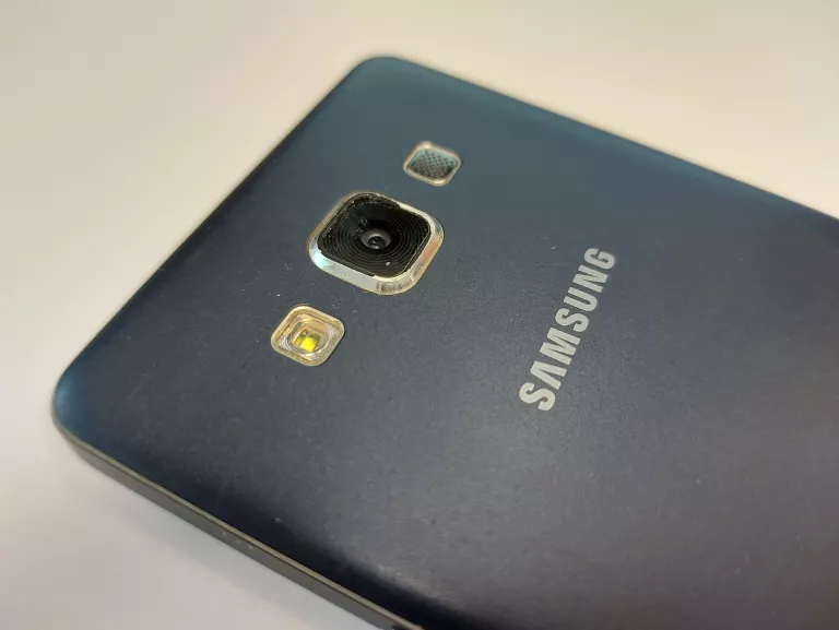 telefon-samsung-galaxy-a5-typ-smartfon