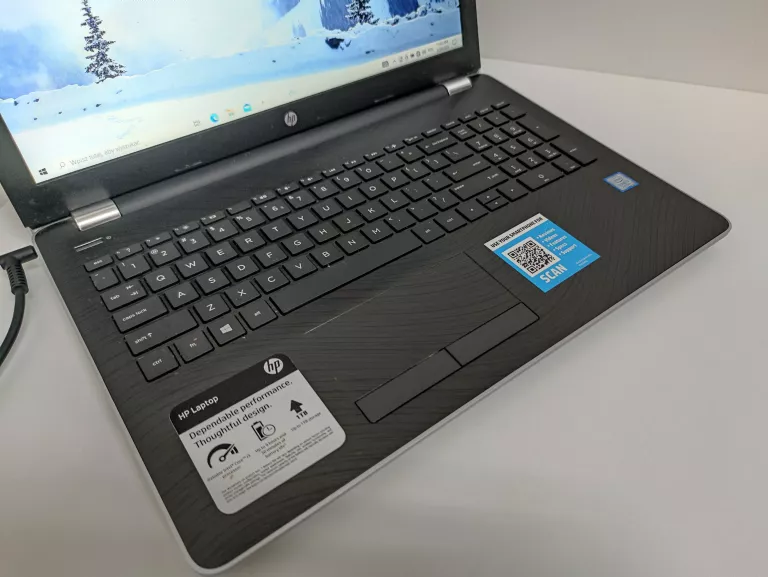 LAPTOP HP 15-BS062ST 1TB/6GB RAM/I3-7100U
