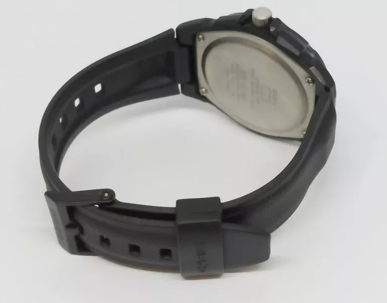 ZEGAREK CASIO MW-600