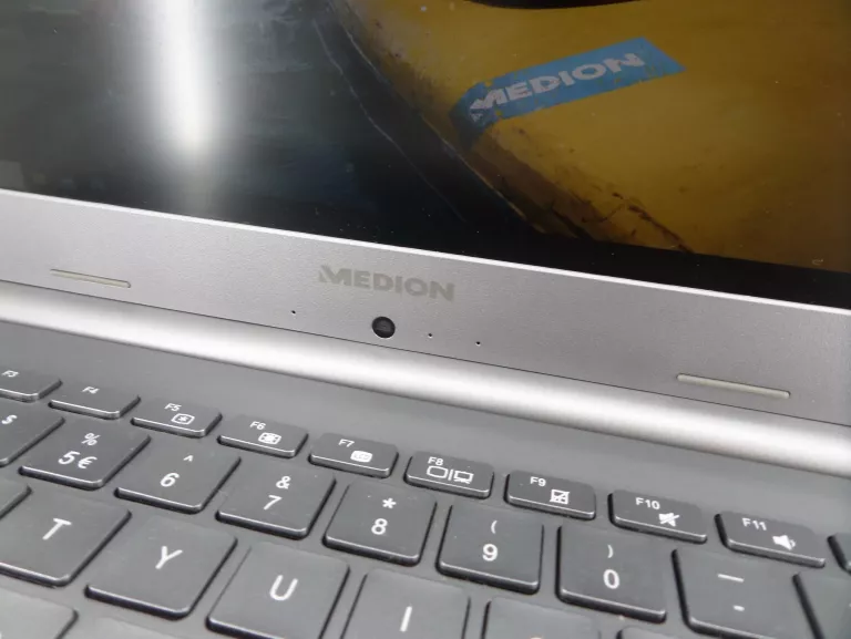 LAPTOP MEDION S6446 I5 1.8GHZ | 8GB | 256GB SSD