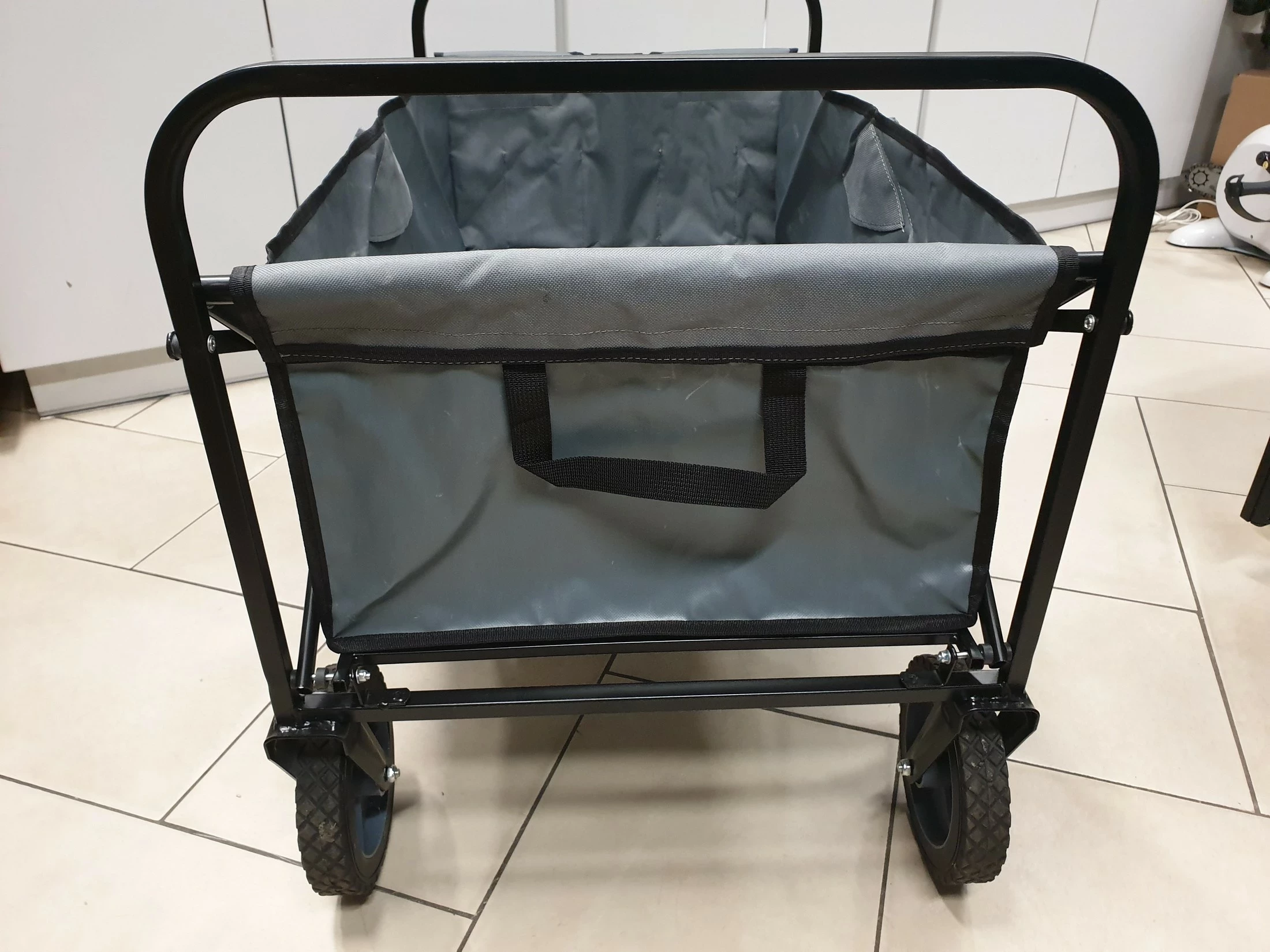 obi-wozek-ogrodowy-skladany-ladownosc-do-70-kg-pojemnosc-100