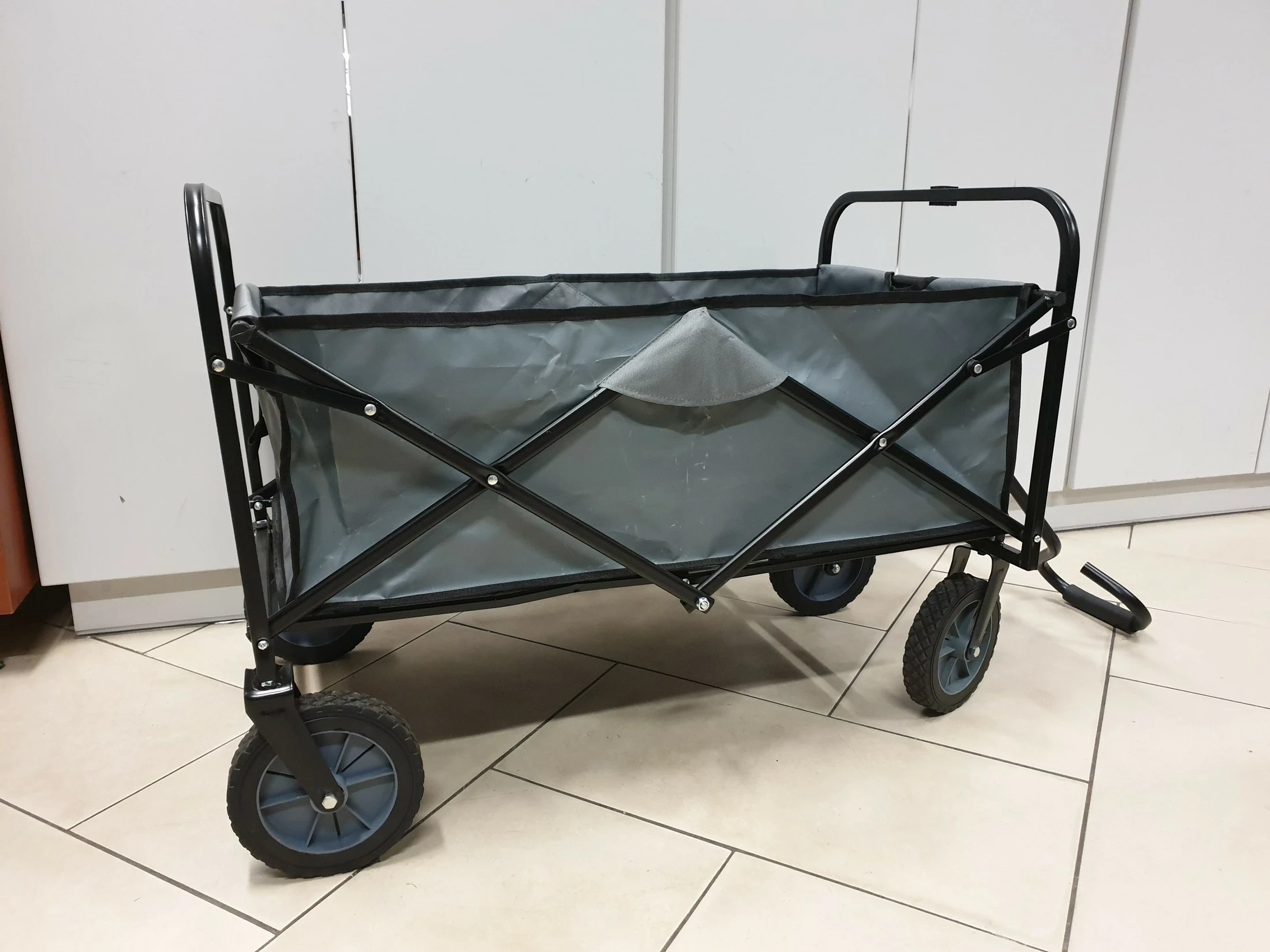 obi-wozek-ogrodowy-skladany-ladownosc-do-70-kg-stan-uzywany