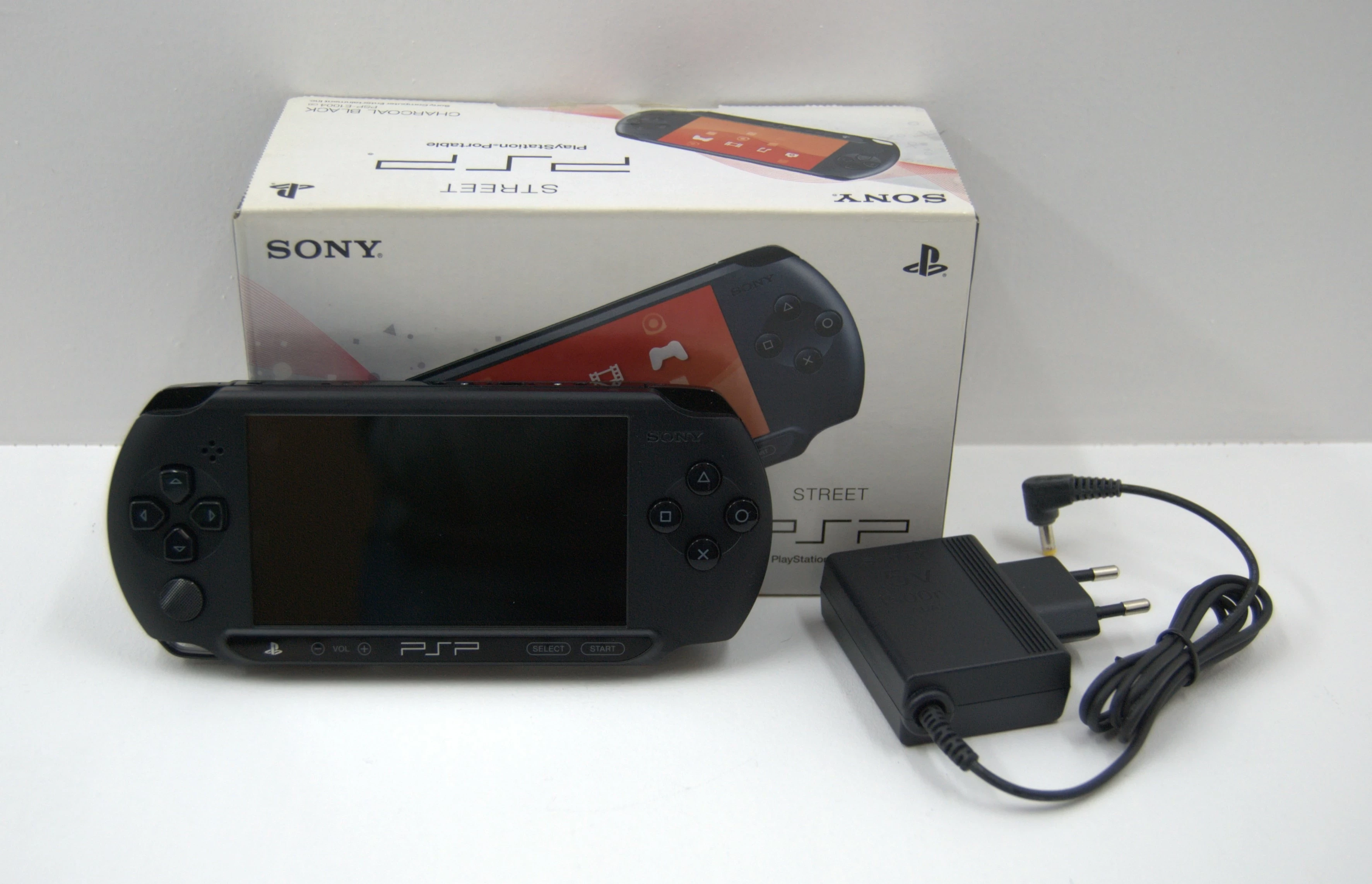 konsola-sony-psp-street-e1004-jak-nowa-3-maja-3-swidnik