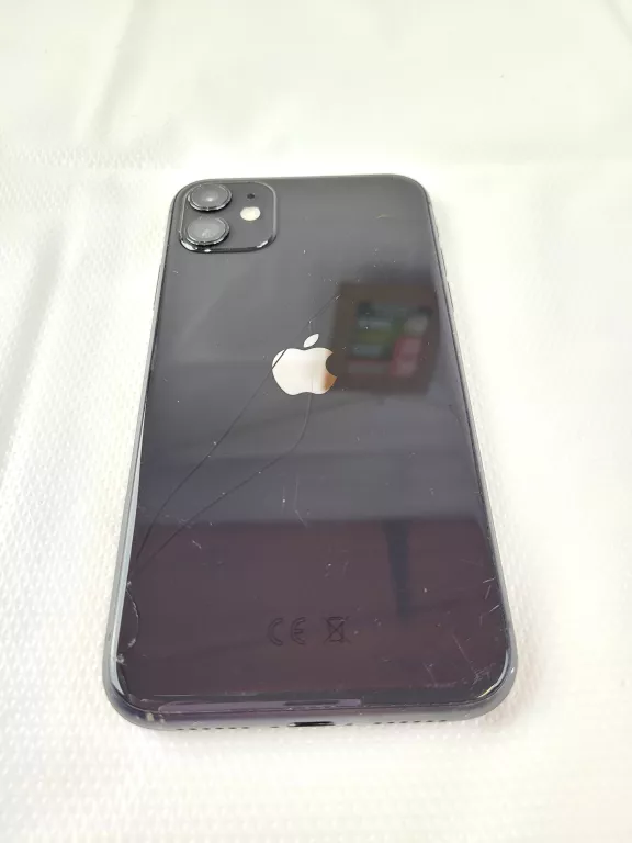 smartfon-apple-iphone-11-4-gb-64-gb-zbity-tyl-kod-producenta-mhda3cna