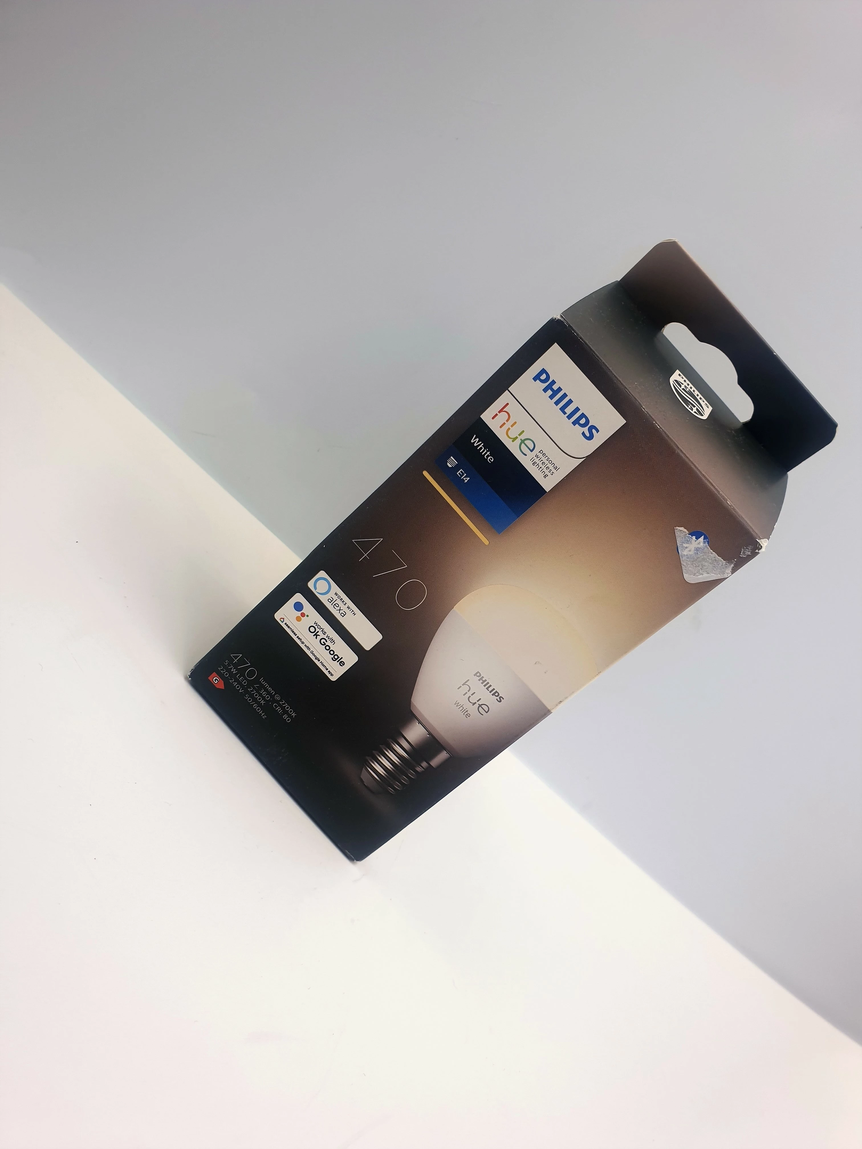 led-zarowka-sciemnialna-philips-hue-e1455w2700k-kazimierza-wielkiego-37-olkusz
