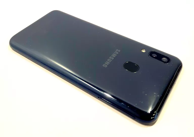 TELEFON SAMSUNG GALAXY A20E 32GB KOMPLET
