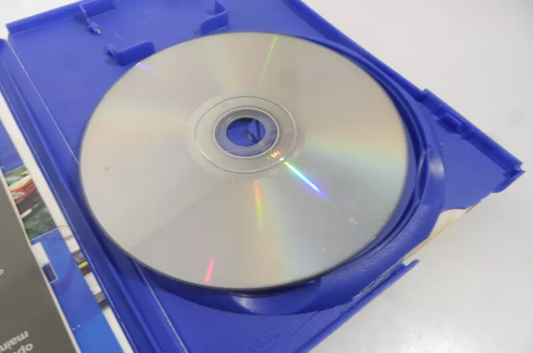 GRA NA PS 2 COLIN MCRAE RALLY  04
