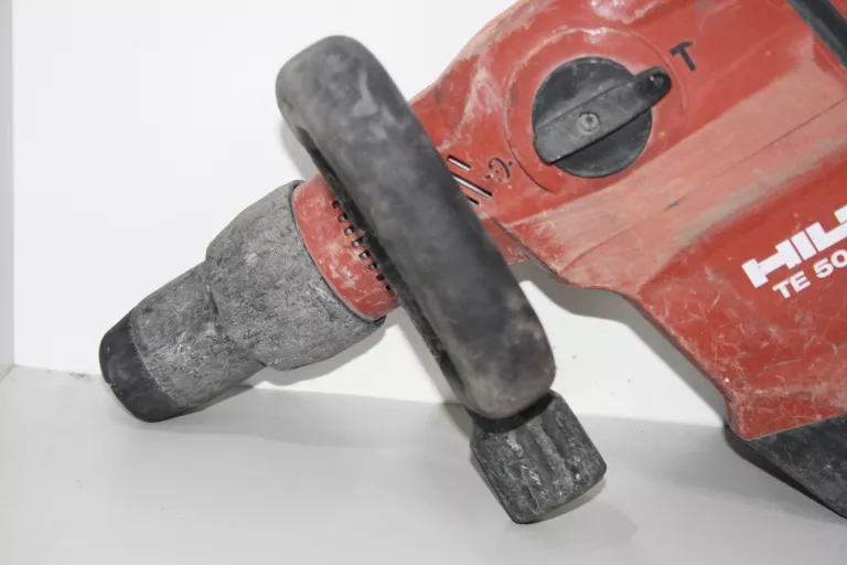 MŁOT WYBURZENIOWY HILTI TE 500-AVR