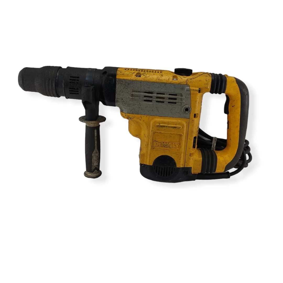 mlot-dewalt-d25701-stan-uszkodzony