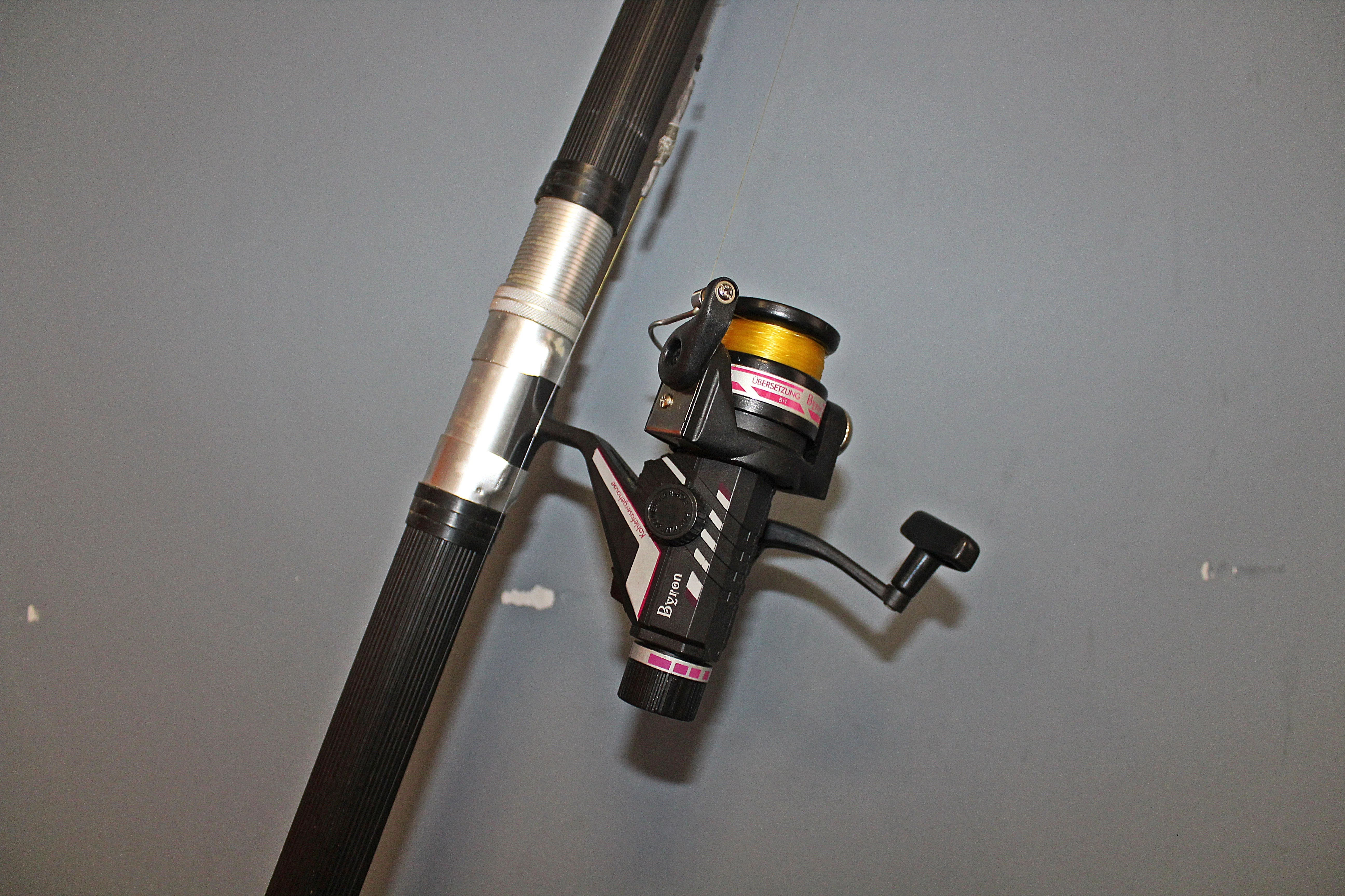 wedka-sona-7450-z-kolowrotkiem-byron-hx200-model-a001