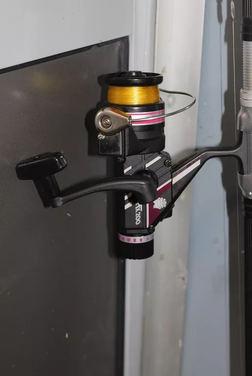 wedka-sona-7450-z-kolowrotkiem-byron-hx200-stan-uzywany