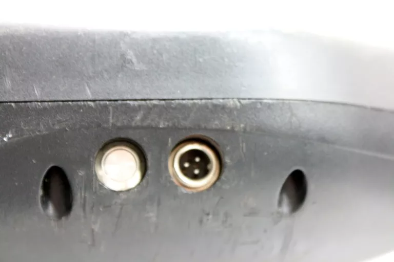 HOVEBOARD/ DESKOROLKA ELEKTRYCZNA Z ŁADOWARKĄ