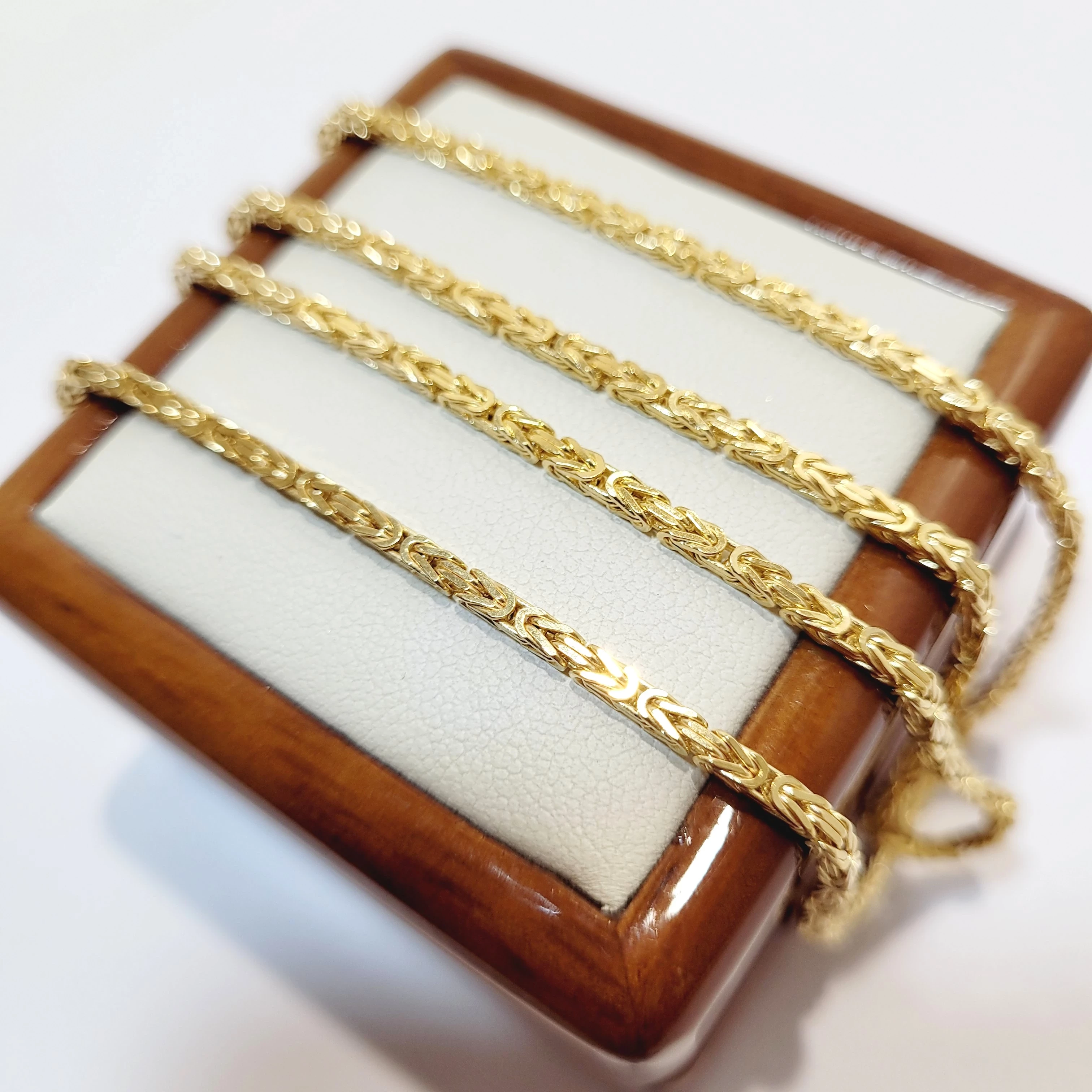 zloty-lancuszek-pr-585-splot-krolewski-dlugosc-calkowita-55