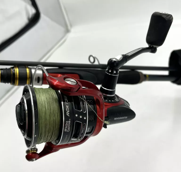 ABU GARCIA MASS BEAT II 244CM M 10-40G SPIN