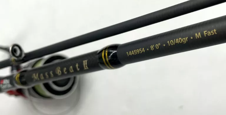 ABU GARCIA MASS BEAT II 244CM M 10-40G SPIN