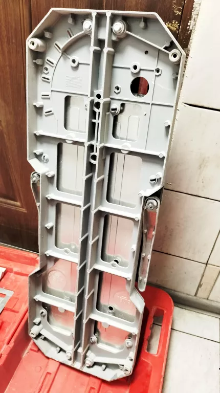 PRZECINARKA DO PŁYTEK CERAMICZNYCH RUBI TX-700-N