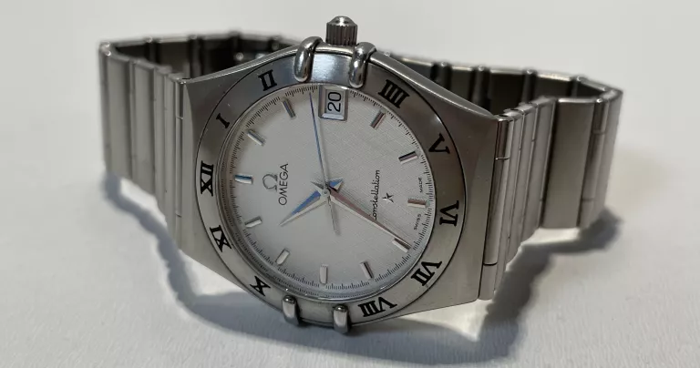 ZEGAREK OMEGA CONSTELLATION QUARTZ Z DATOWNIKIEM