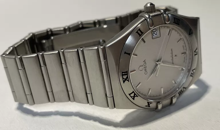 ZEGAREK OMEGA CONSTELLATION QUARTZ Z DATOWNIKIEM