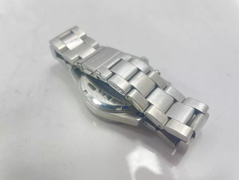ZEGAREK FOSSIL ES3880 NA SREBRNEJ BRANSOLECIE