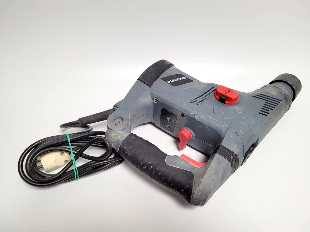 mlotowiertarka-graphite-58g858-energia-udaru-42