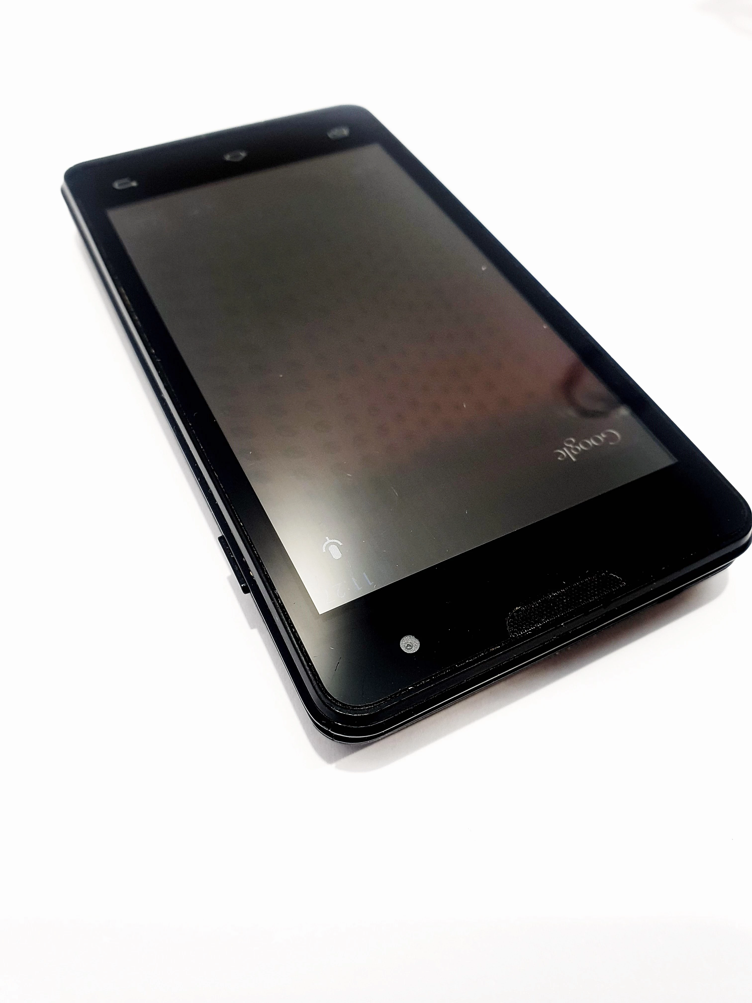 telefon-pentagram-combo-4-core-kolor-czarny