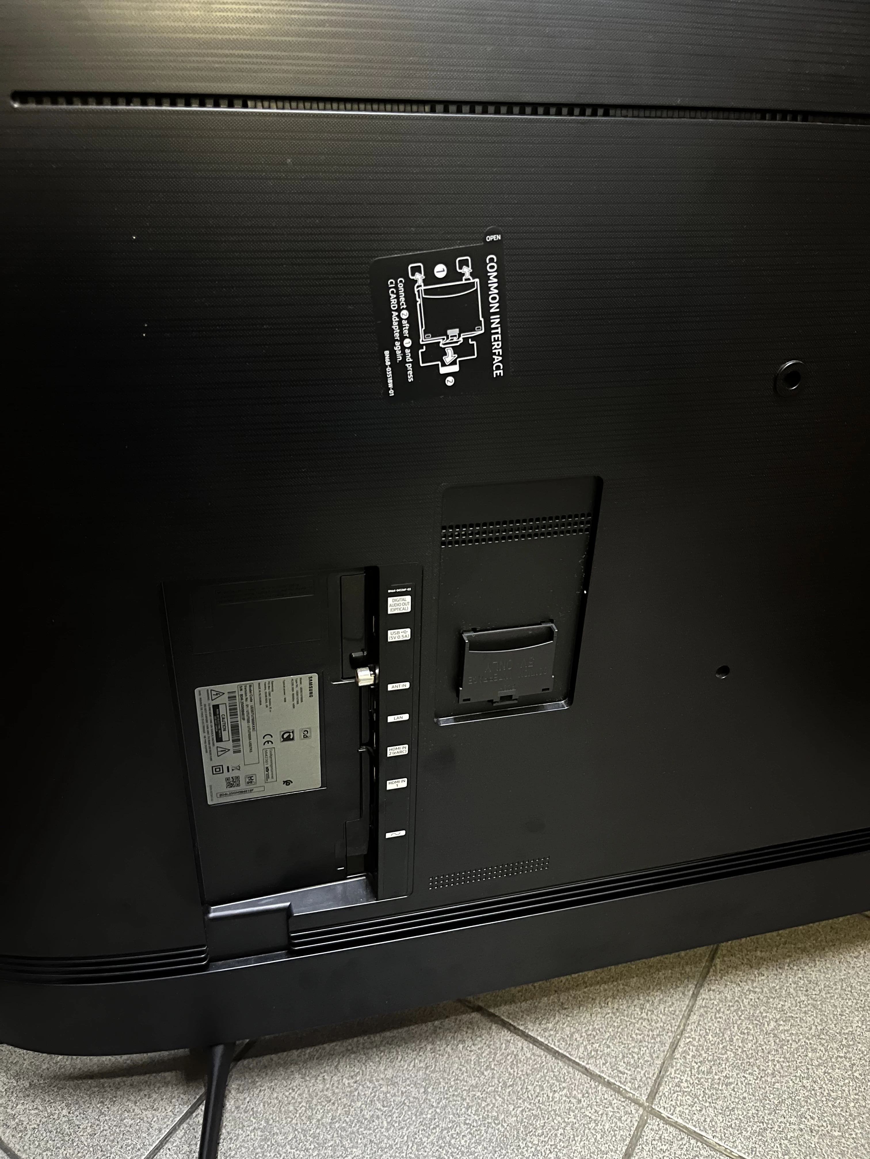 telewizor-samsung-ue55tu7005k-55-opis-klasa-efektywnosci-energetycznej-a