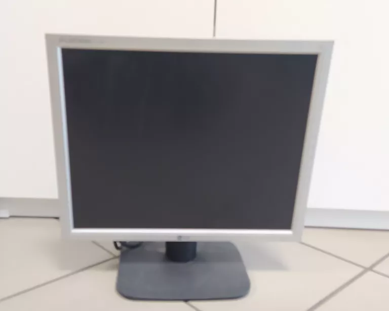 monitor-lcd-lg-flatron-l1718s-stan-11323-2
