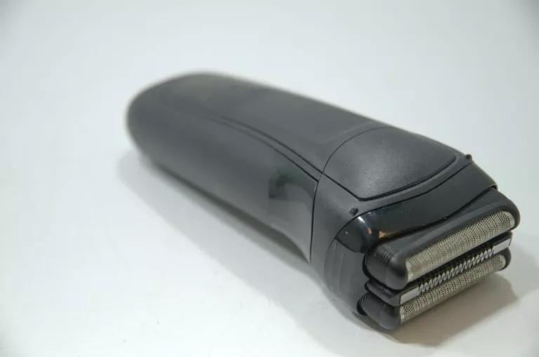 GOLARKA BRAUN SERIES 3 SHAVE&STYLE 300BT