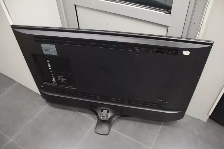 TV SAMSUNG 50" UE50MU6172U